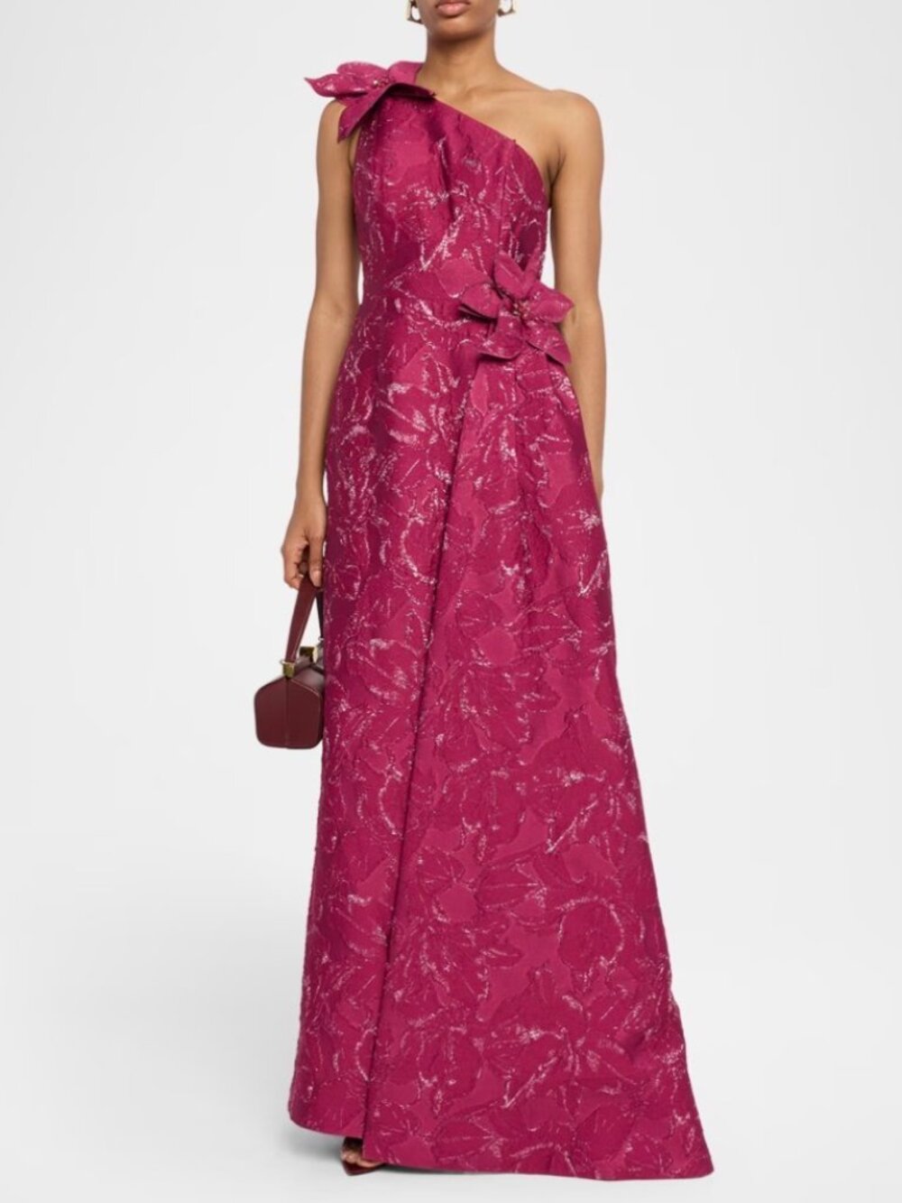 NWT Teri Jon by Rickie Freeman One Shoulder Floral Applique Gown/Berry. Size 4